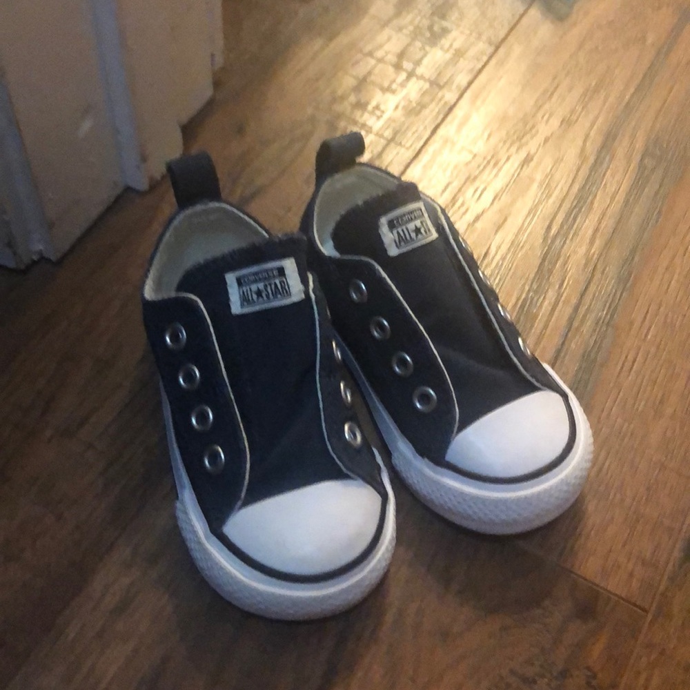 Kids converse
